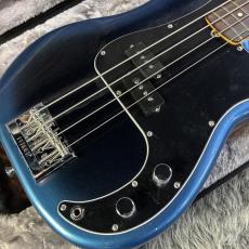 Fender American Professional Precision Bass Dark Night_3