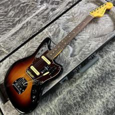 Fender American Professional Jaguar 3-Color Sunburst_2