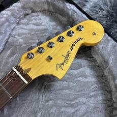 Fender American Professional Jaguar 3-Color Sunburst_5