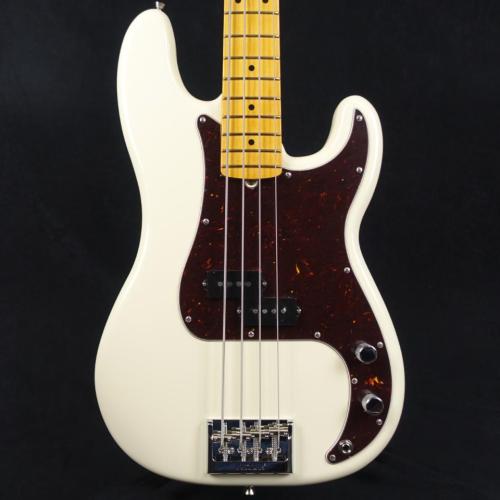 Fender American Professional Precision Bass Olympic White