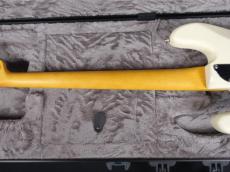 Fender American Professional Precision Bass Olympic White_8