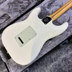 Fender American Professional Stratocaster HSS Olympic White_6