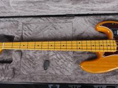 Fender American Professional Jazz Bass Natural_4