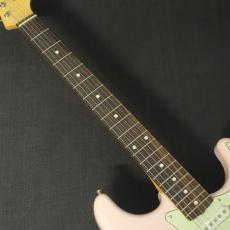 Fender Made in Japan Traditional 60s Stratocaster Rosewood Fingerboard Shell Pink_5