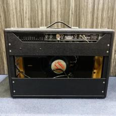 Fender '64 Custom Deluxe Reverb_5