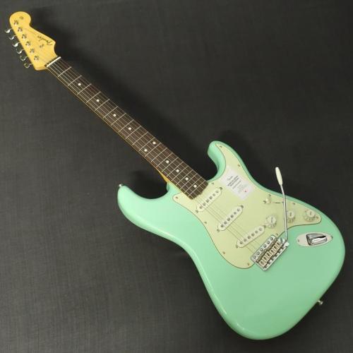 Fender Made in Japan Traditional 60s Stratocaster Rosewood Fingerboard Surf Green