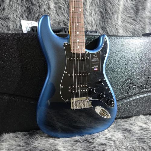 Fender American Professional Stratocaster HSS Dark Night