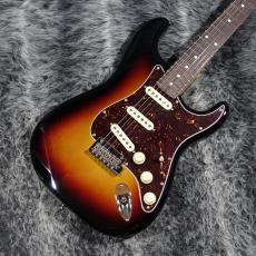 Fender American Professional Stratocaster 3-Color Sunburst_2