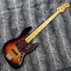 Fender American Professional Jazz Bass 3-Color Sunburst_3