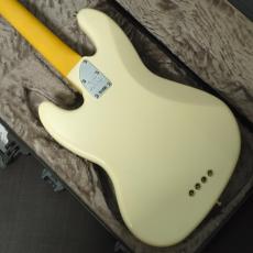 Fender American Professional Jazz Bass Maple Fingerboard Olympic White_6