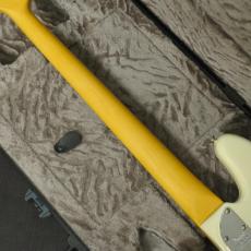Fender American Professional Jazz Bass Maple Fingerboard Olympic White_7