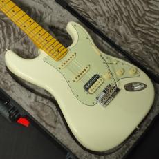 Fender American Professional Stratocaster HSS Maple Fingerboard Olympic White_2
