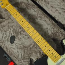Fender American Professional Telecaster Maple Fingerboard Black_3