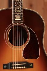 Gibson Custom Shop J-45 Vine Autumn Burst_8