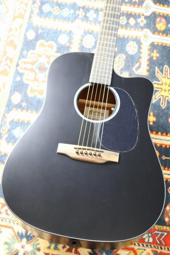 Martin 【マーティンギターはじめてセット付き】DC-10E Modern Black#3059448【無金利キャンペーン】