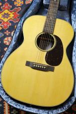 Martin 【入荷しました!】000-13E Eric Clapton #3098434【送料当社負担・最大48回分割無金利】