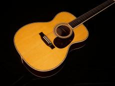Martin 000-42 Standard【2024年製の極上品が入荷! フルオリジナルで素晴らしいサウンド! 新品のご購入をご検討の方にもオススメです! 】解説試奏動画ご覧下さい。_4