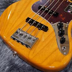 Fender  American Professional Jazz Bass, Maple Fingerboard, Natural_3