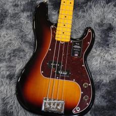 Fender American Professional Precision Bass, Maple Fingerboard, 3-Color Sunburst