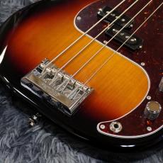 Fender American Professional Precision Bass, Maple Fingerboard, 3-Color Sunburst_3