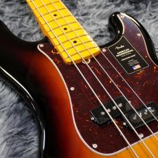 Fender American Professional Precision Bass, Maple Fingerboard, 3-Color Sunburst_4