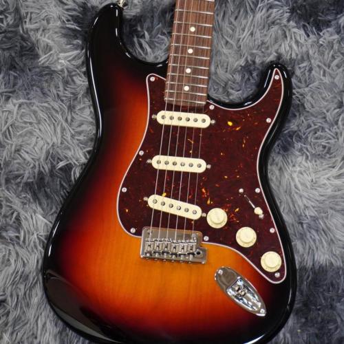 Fender American Professional Stratocaster, Rosewood Fingerboard, 3-Color Sunburst