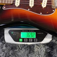 Fender American Professional Stratocaster, Rosewood Fingerboard, 3-Color Sunburst_9