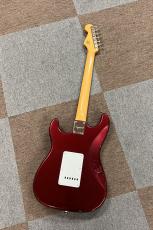 Squier Classic Vibe '60s Stratocaster, Laurel Fingerboard, Candy Apple Red_3