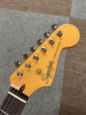Squier Classic Vibe '60s Stratocaster, Laurel Fingerboard, Candy Apple Red_4