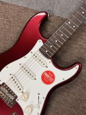 Squier Classic Vibe '60s Stratocaster, Laurel Fingerboard, Candy Apple Red_6