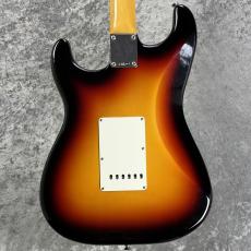 Fender Limited Edition Vintera II Road Worn ‘60s Stratocaster -3-Color Sunburst - #MX26034561【3.49kg】_7