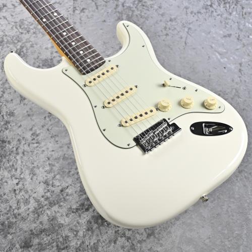 Fender 【新製品】American Professional Stratocaster Rosewood FB -Olympic White- SN:US26047702 ≒3.47kg
