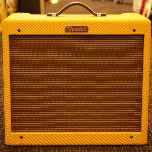 Fender 【2021年製】Blues Junior Lacquered Tweed【15Wコンボアンプ】【真空管】