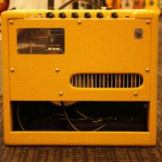 Fender 【2021年製】Blues Junior Lacquered Tweed【15Wコンボアンプ】【真空管】_2