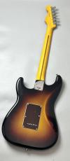 Fender 【新製品!】American Professional Stratocaster -3-Color Sunburst / Maple-#US26046580【3.74kg】_5