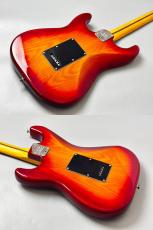 Fender 【新製品】American Professional Stratocaster HSS -Aged Cherry Burst / Rosewood-#US26051987【4.12kg】_7