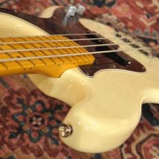 Fender American Professional Precision Bass, Maple Fingerboard, Olympic White_6