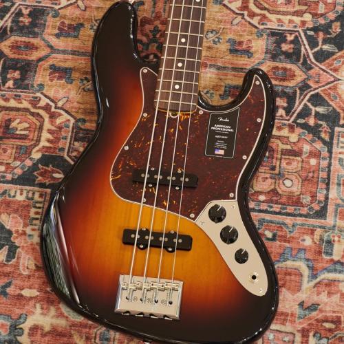 Fender American Professional Jazz Bass, Rosewood Fingerboard, 3-Color Sunburst