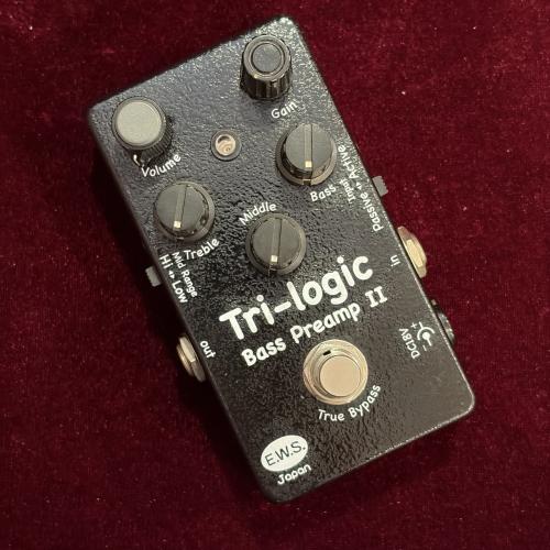 E.W.S. Tri-Logic Bass Preamp II