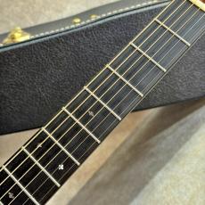 Martin 【美品中古】【試奏動画あり】000-28EC '25 【芯の強い音像と腰のある図太い鳴り】【送料当社負担】【池袋店在庫品】_4