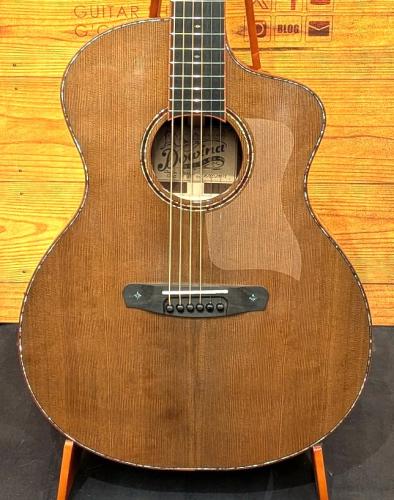 Dowina 【国内4本限定】GREEN EBONY-GAC【高樹齢シダー×グリーンエボニー】【濃密な中低音】