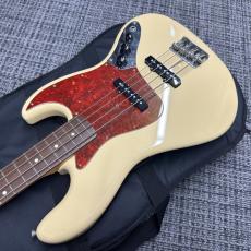 Fender Japan Made in Japan FSR Traditional 60s Jazz Bass Vintage White 2018年製_5