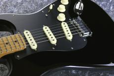 Fender FSR American Ultra II Stratocaster Roasted Maple / Black [#US25008947][3.59kg]【限定モデル】_10
