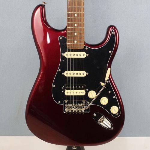 Fender American Professional Stratocaster HSS Oxblood