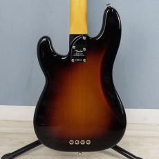 Fender American Professional Precision Bass 3-Color Sunburst_2
