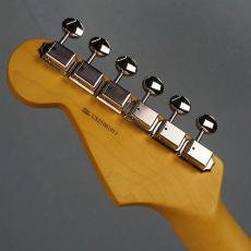 Fender American Professional Classic Stratocaster HSS Maple Fingerboard Faded Black_4
