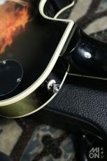 Epiphone Adam Jones Les Paul Custom Art Collection Frazetta "The Berserker" 2023_9