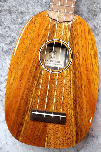 ILIKAI SOP-PINE-4KGG  #4 【ソプラノ/パイナップル】【チューナー/教則本プレゼント!】