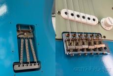 Fender Custom Shop 1960 Stratocaster Journeyman Relic -Taos Turquoise- 2024USED!!_9