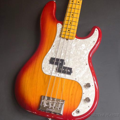 Fender American Professional Precision Bass -Aged Cherry Burst/Maple Fingerboard-【4.43kg】